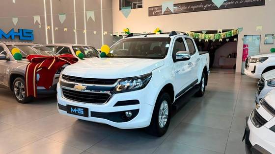 CHEVROLET S10 2.5 ADVANTAGE 4X2 CD 16V FLEX 4P MANUAL CHEVROLET S10 2.5 ADVANTAGE 4X2 CD 16V FLEX 4P MANUAL
